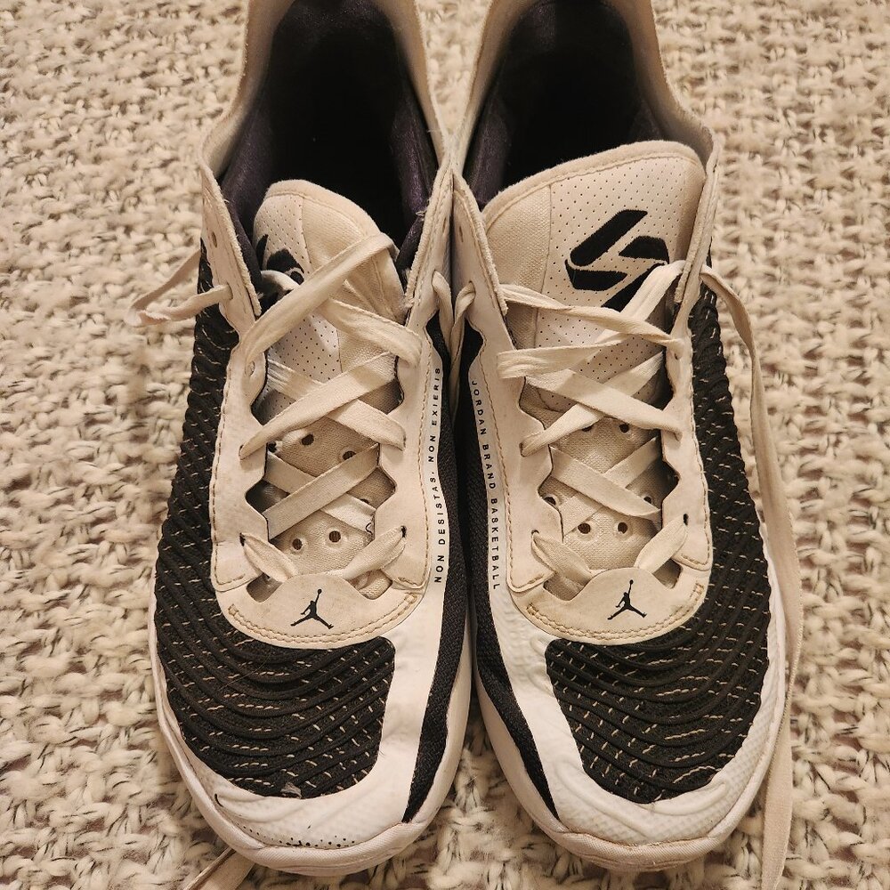 Nike Air Jordan Luka 1 basketball shoes